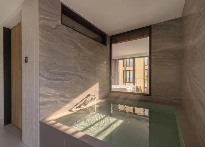 Hotel Craftsman 4*